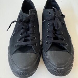 Converse Chuck Taylor All Star Low Top sneakers in the Black Monochrome  -